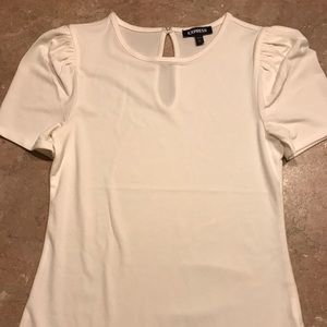 Flounce sleeve Express top